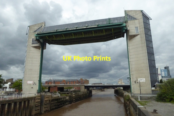 Photo 6"x4" Tidal barrier Kingston upon Hull c2017