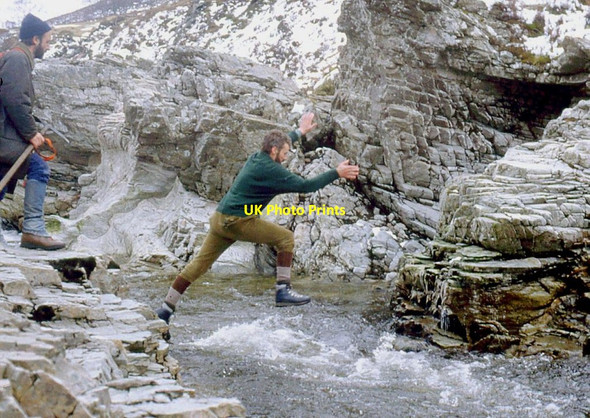 Photo 6"x4" Athletic river crossing on the Feshie Sr\u00f2n na Ban-righ c1991