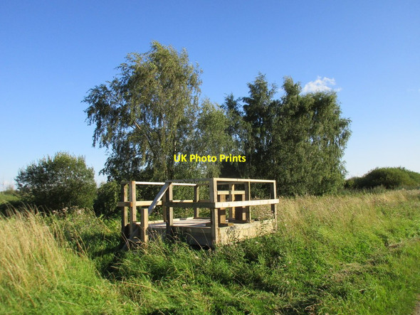 Photo 6"x4" Viewing platform Crowle Hill c2017