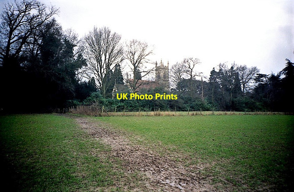 Photo 6"x4" Sindlesham Church Wokingham c2002