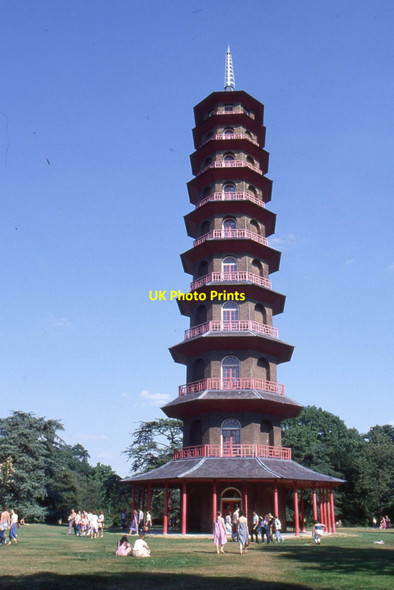 Photo 6"x4" Pagoda, Kew Gardens Brentford c1981