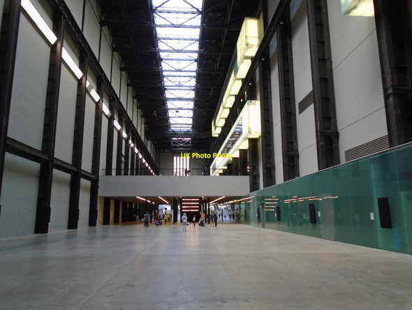 Photo 6"x4" Tate Modern - Internal view London c2017