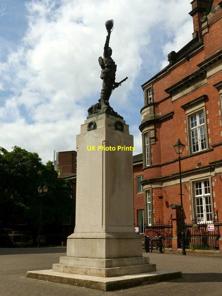Photo 6"x4" Stafford Borough War Memorial, Victoria Square Stafford c2017