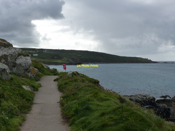 Photo 6"x4" South West Coast Path, heading west St Ives\/SW5140 c2017