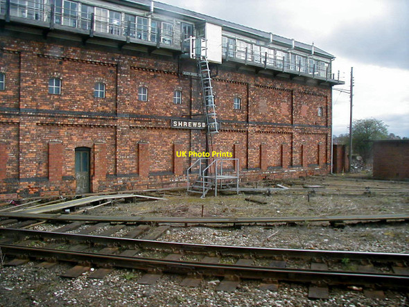 Photo 6"x4" Severn Bridge Junction Signal Box Shrewsbury c2001