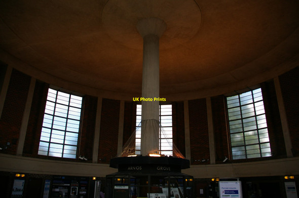 Photo 6"x4" Arnos Grove underground station Friern Barnet c2017 P1
