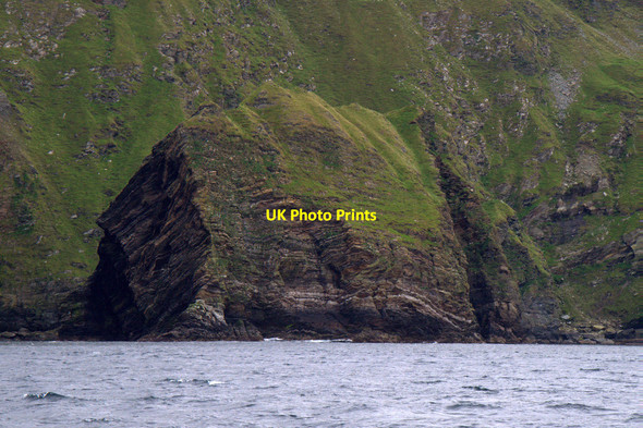 Photo 6"x4" Leera Stack, Saxa Vord, from the sea Leera Stack c2017