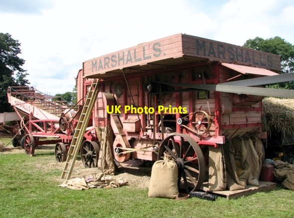 Photo 6"x4" 1930s Marshall threshing machine Buckenham c2017