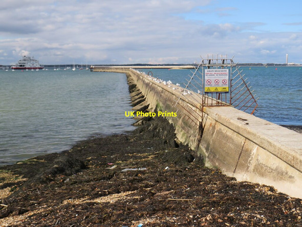 Photo 6"x4" Shrape Breakwater, East Cowes Cowes c2020