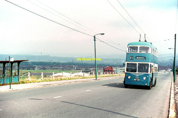 Photo 6"x4" Bradford trolleybus 728 on St Enoch's Road \u00e2\u0080\u0093 1971 Bradford\/SE1632 c1971