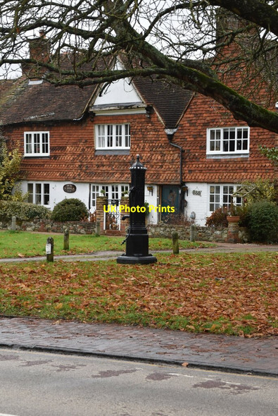 Photo 6"x4" Brasted Village Pump Brasted c2019