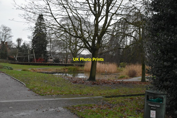 Photo 6"x4" Pond, Grosvenor Park Chester c2019