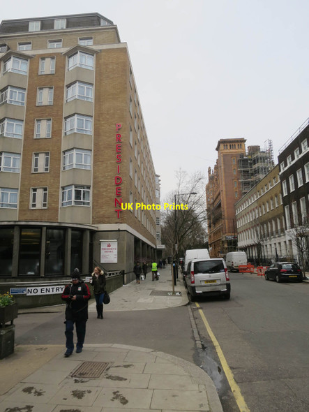 Photo 6"x4" President Hotel, Guilford Street London c2018