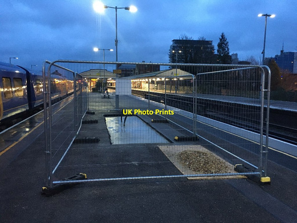 Photo 6"x4" Platform works - Basingstoke Basingstoke c2021
