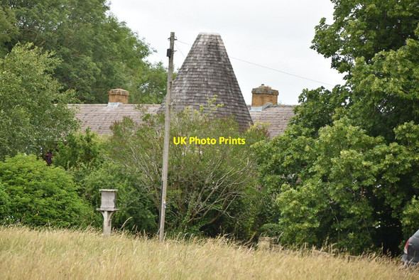 Photo 6"x4" Bear Manor Oast Shipbourne c2020
