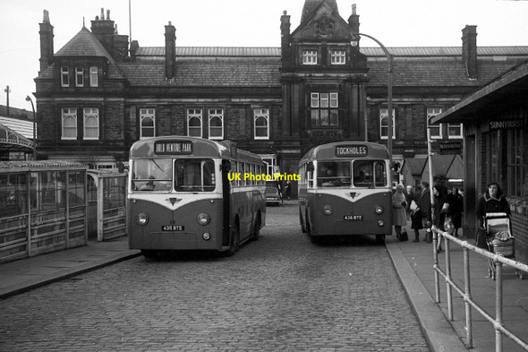 Photo 6"x4" Darwen bus station \u00e2\u0080\u0093 1967 Darwen c1967