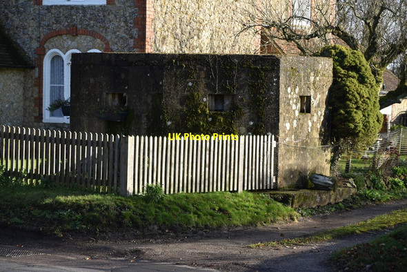 Photo 6"x4" Pillbox, Old Avenue Pluckley c2019