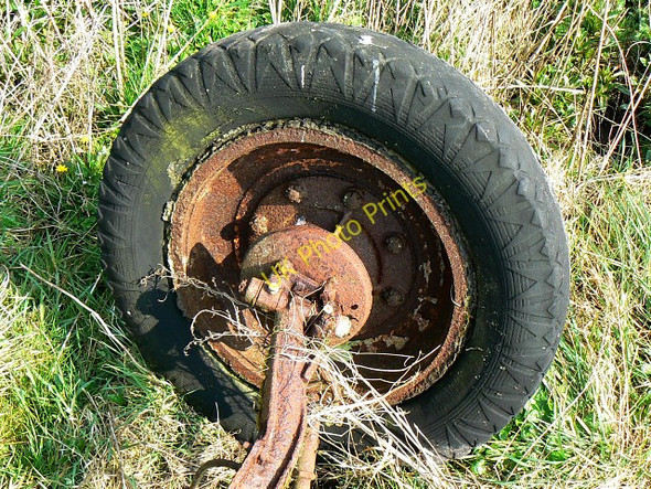 Photo 6"x4" Wheel, near Purton Green Hill\/SU0686 c2009