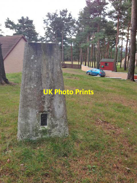 Photo 6"x4" Troves Trig Point Flush Bracket S7080 Clackmarras c2014
