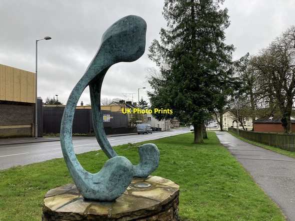 Photo 6"x4" Wishbone sculpture, Lisnamallard Omagh c2021