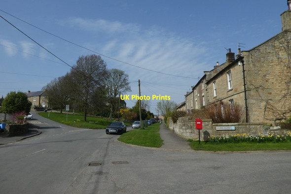 Photo 6"x4" Post box in Grewelthorpe Grewelthorpe c2021
