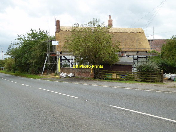 Photo 6"x4" Newly thatched cottaged Stratford\/SO8838 c2017
