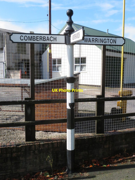 Photo 6"x4" Fingerpost at Gibb Hill, Cheshire Gibb Hill\/SJ6478 c2017