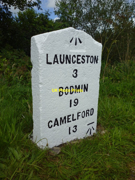 Photo 6"x4" Old Milestone at Kennards House, South Petherwin Kennards House c2012