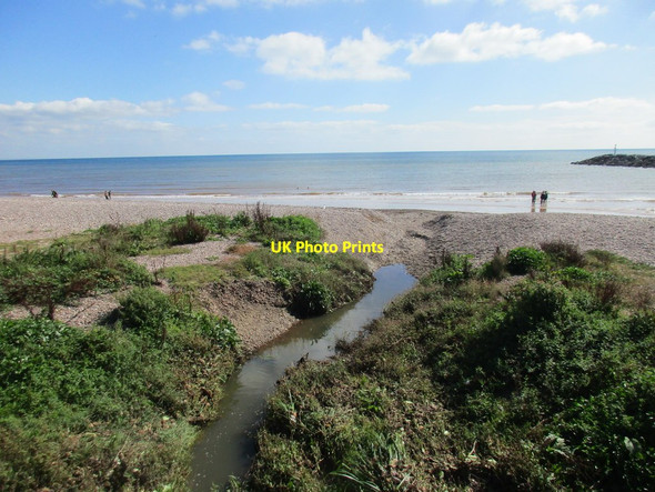 Photo 6"x4" Stream on Sidmouth beach Sidmouth c2017