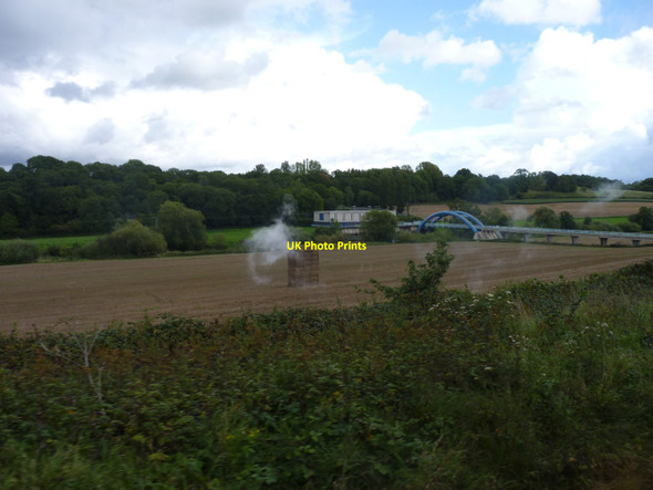 Photo 6"x4" Bridge and water works, near Hampton  Hampton\/SO7486 c2017