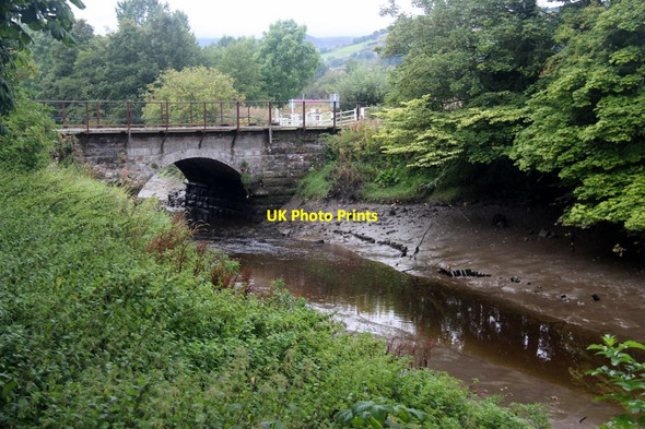 Photo 6"x4" Railway bridge over River Peffery Dingwall\/NH5458 c2017