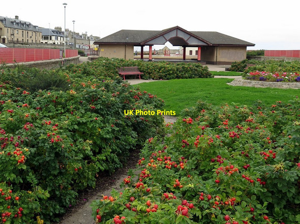 Photo 6"x4" Pavilion in Station Park, Lossiemouth Lossiemouth c2017