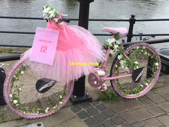 Photo 6"x4" Decorated cycle. Bewdley\/SO7875 c2017