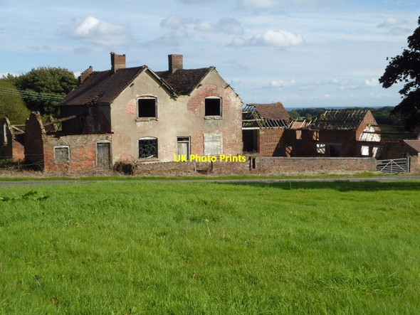 Photo 6"x4" Derelict farm near Romsley Dayhouse Bank c2017