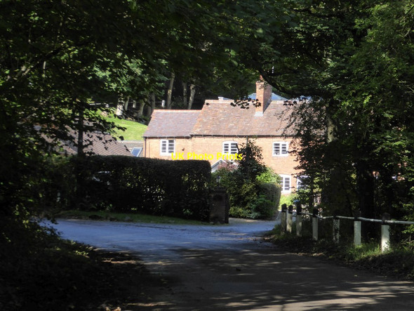 Photo 6"x4" House on Shut Mill Lane Bell End c2017