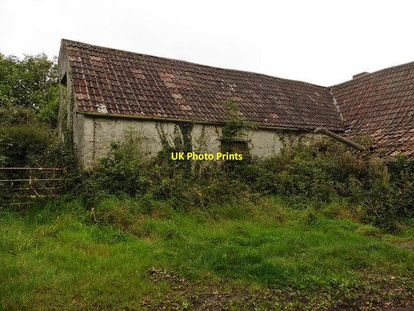 Photo 6"x4" Dilapidated building on Eastfield Lane Ashton\/ST4149 c2017