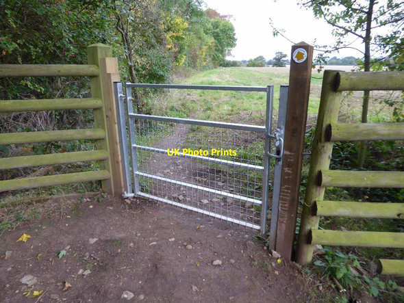Photo 6"x4" Footpath gate High Green\/SO8745 c2017