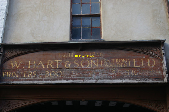 Photo 6"x4" Saffron Walden: sign over yard entrance, King Street Saffron Walden c2015