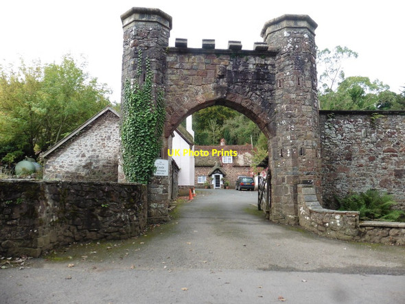 Photo 6"x4" Entrance gateway, Bickleigh Castle Bickleigh\/SS9407 c2017