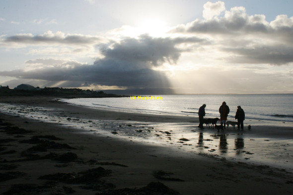 Photo 6"x4" Walking dogs, Portmahomack beach Portmahomack c2017