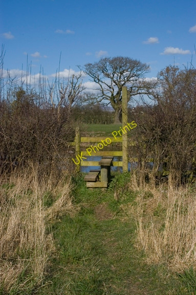 Photo 6"x4" Stile and footpath to Lancaster Canal Ford Green\/SD4746 c2009