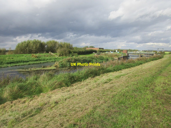 Photo 6"x4" Strucheon Hill Lock and weir Burshill c2017