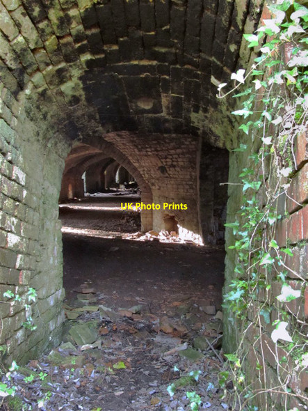 Photo 6"x4" Inside the kiln at former Horeb Brickworks Horeb\/SN4905 c2017