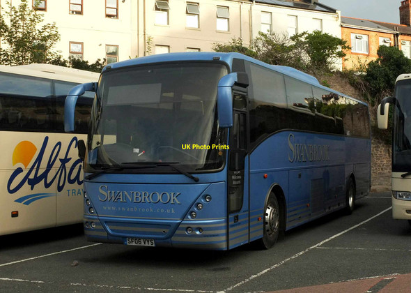 Photo 6"x4" Coach, Torquay coach station Torquay c2017