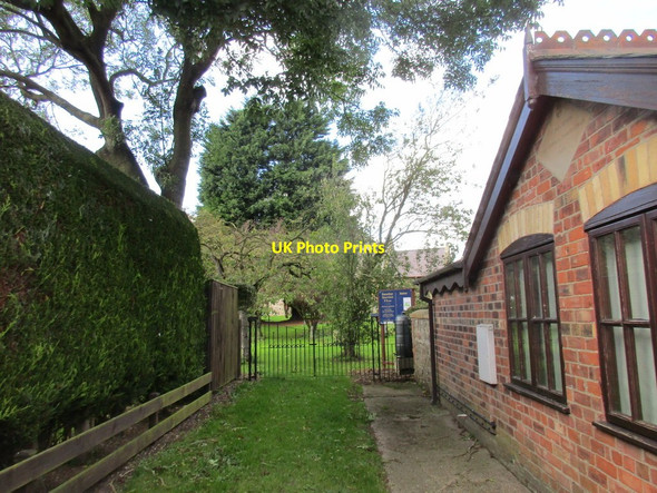 Photo 6"x4" Path to St. Andrew's church, Ulrome Ulrome c2017