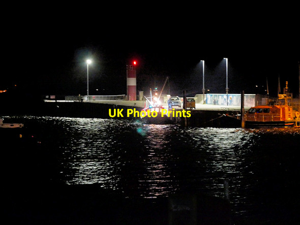 Photo 6"x4" Buncrana Pier and Lighthouse Buncrana c2017