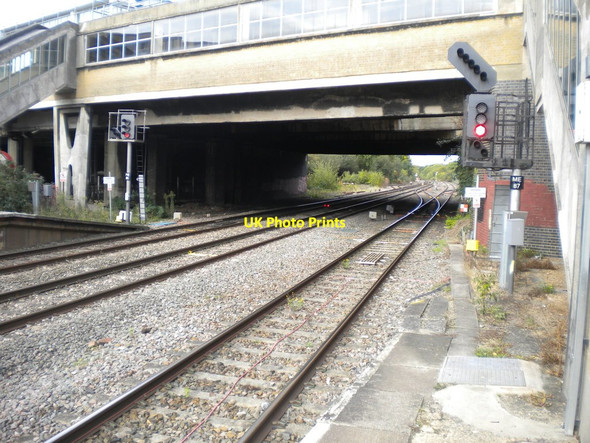 Photo 6"x4" Railway west from West Ruislip station Ruislip c2017