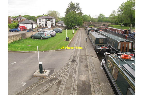 Photo 6"x4" Dockside tracks Pont Cysyllte c2017