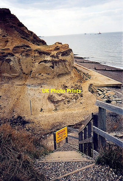 Photo 6"x4" Bishopstone Glen Bishopstone\/TR2068 c1994 P1