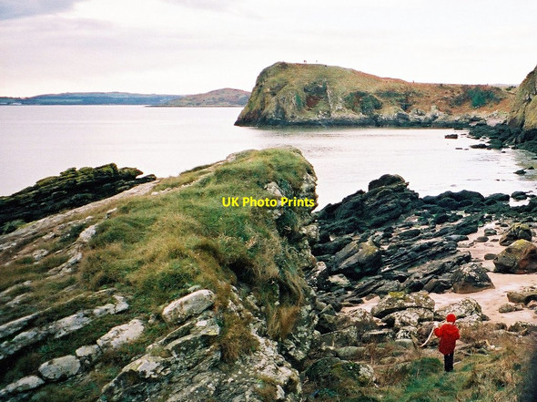 Photo 6"x4" Rocky beach near Castle Hll Rockcliffe\/NX8453 c2002